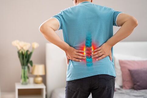 Много причини могат да причинят силна болка в долната част на гърба